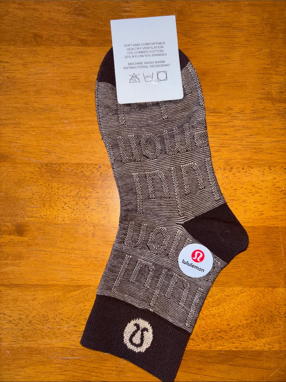 Lululemon Brown and Cream Logo Crew Socks - Picture 2 of 2